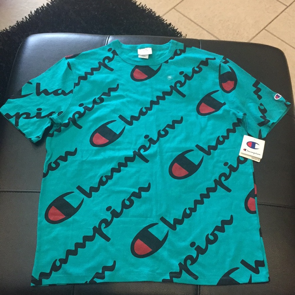 Champion T-shirt